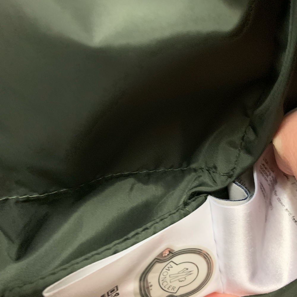 Moncler - Picture 2 of 4